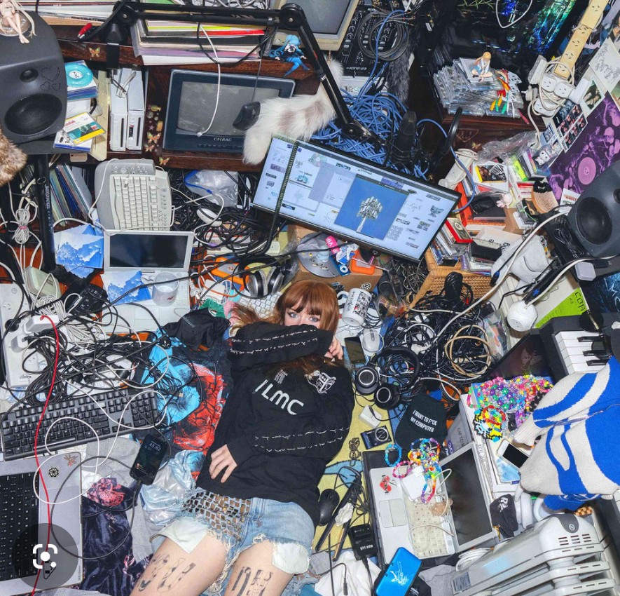 techsiren ♥︎ tweet media