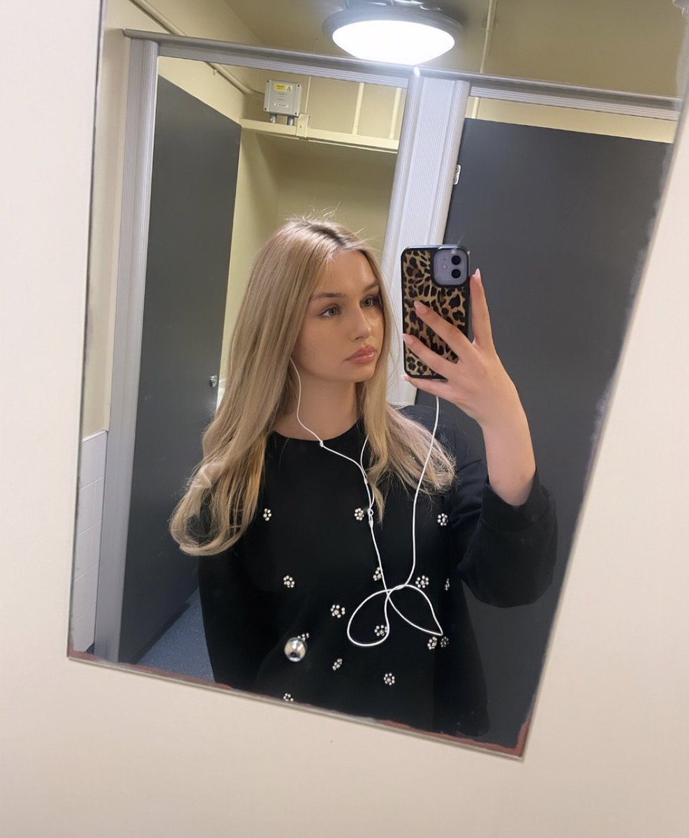 amy 𓊆ྀི❤︎𓊇ྀི edtwt tweet media