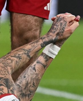 Hyper Central tweet media