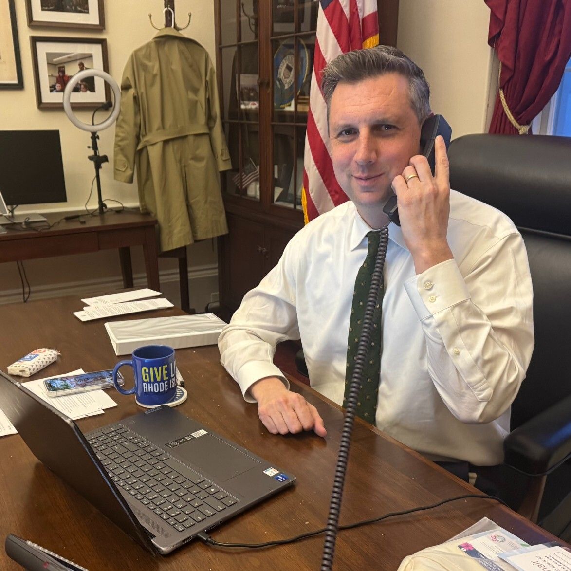 Congressman Seth Magaziner tweet media