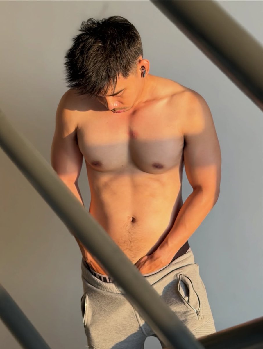 reczst's tweet photo. G.  PIJAT PRIA MADIUN

>PIJAT VTLITAS
>PIJAT FULLBDY
>PIJAT KJNTN
>B2B 

(PRIVASI NOMOR 1 DAN TERJAGA)

  FAST RESPON WHATSHAP :             (082164422492)

#pijatmadiun #gaymadiun #pijatpriamadiun #gigolomadiun #pijatpanggilanmadiun https://t.co/ImGJaORY8j