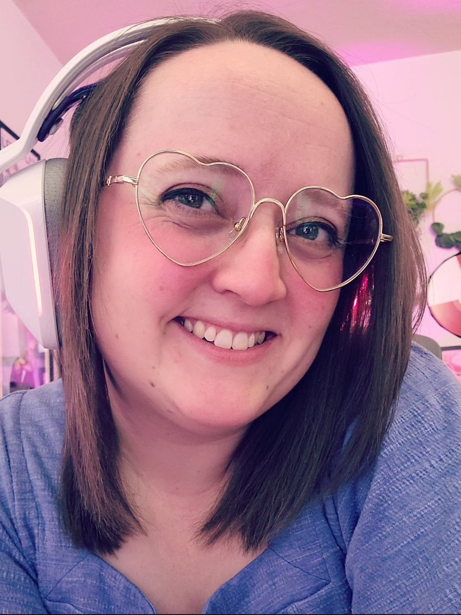 cinnaminnt 🍬 tweet media