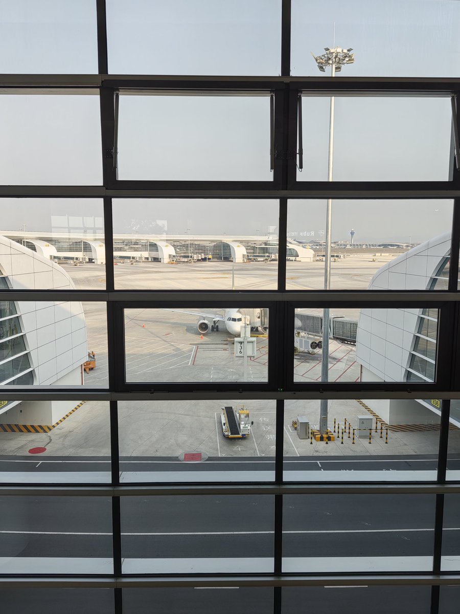 アラタ tweet media