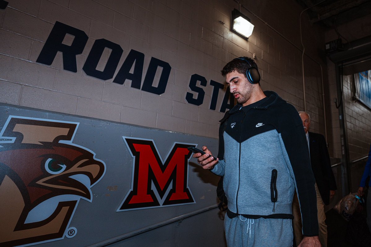 SMU Basketball tweet media