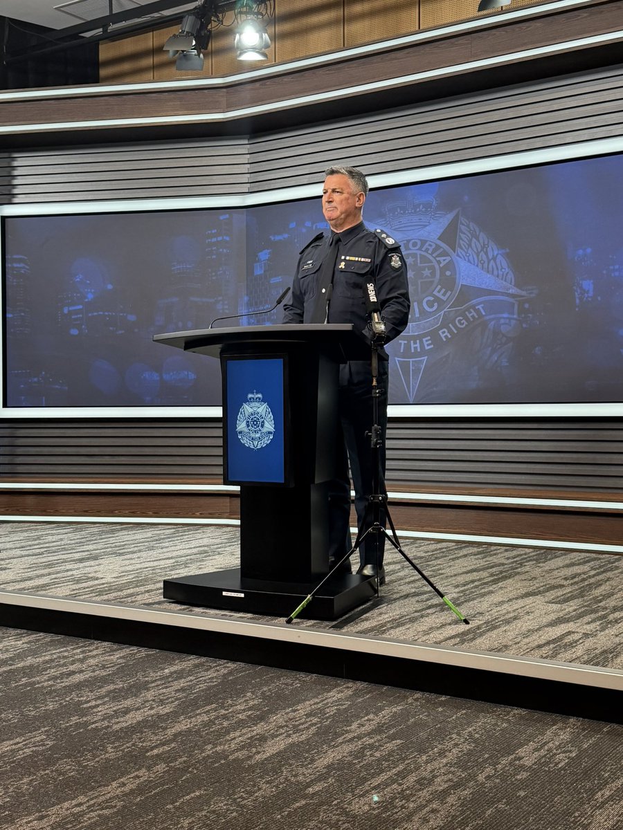 Madelaine Burke tweet media