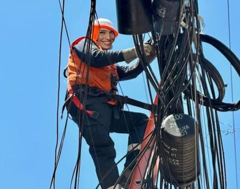 Se filtró foto de Emilia boicoteando los cables del primer River de María que se retrasó 2 horas
