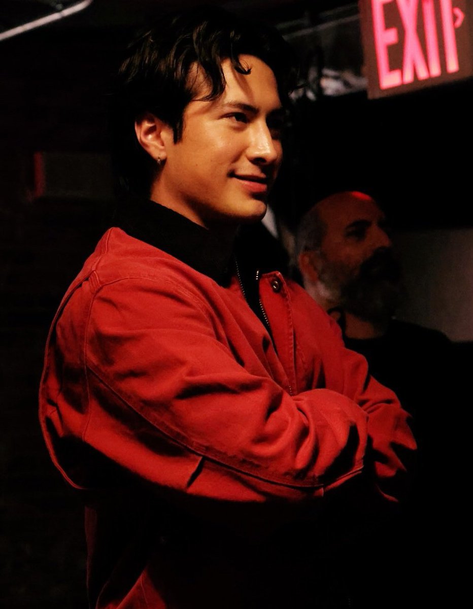 el หโน แฐห tweet media