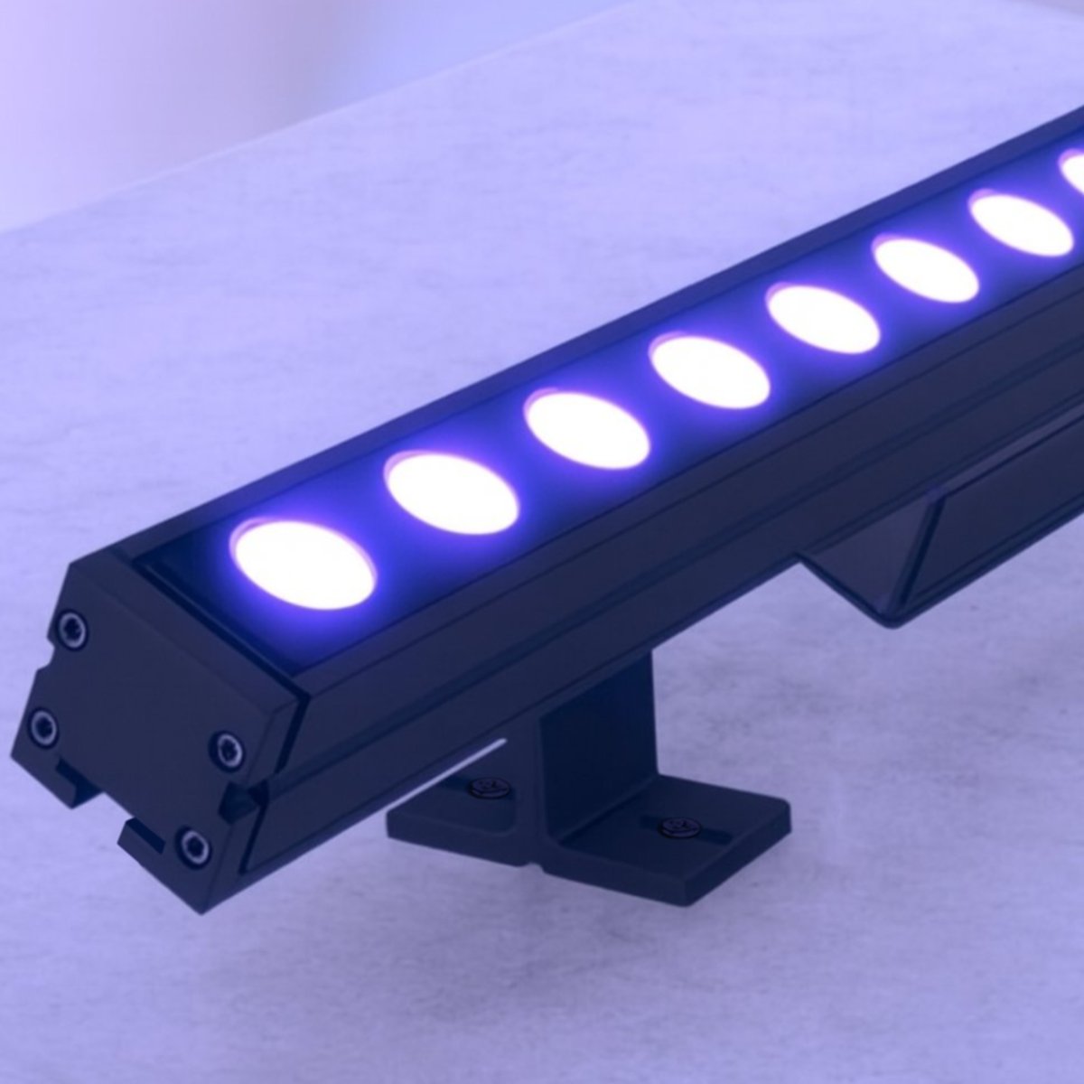 Alcon Lighting tweet media