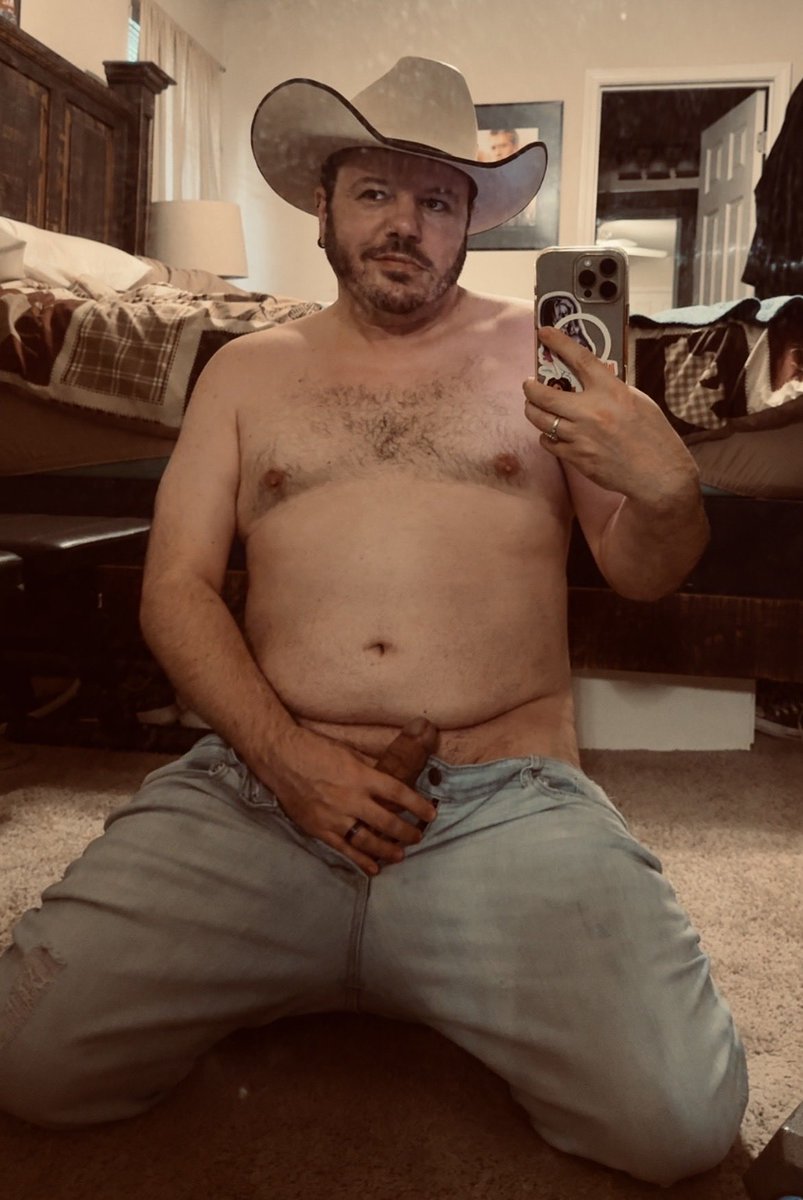 alex slade tweet media