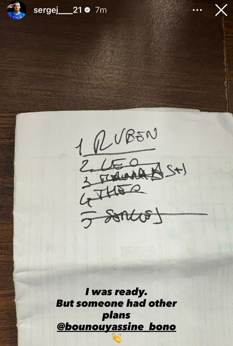 عمرو tweet media