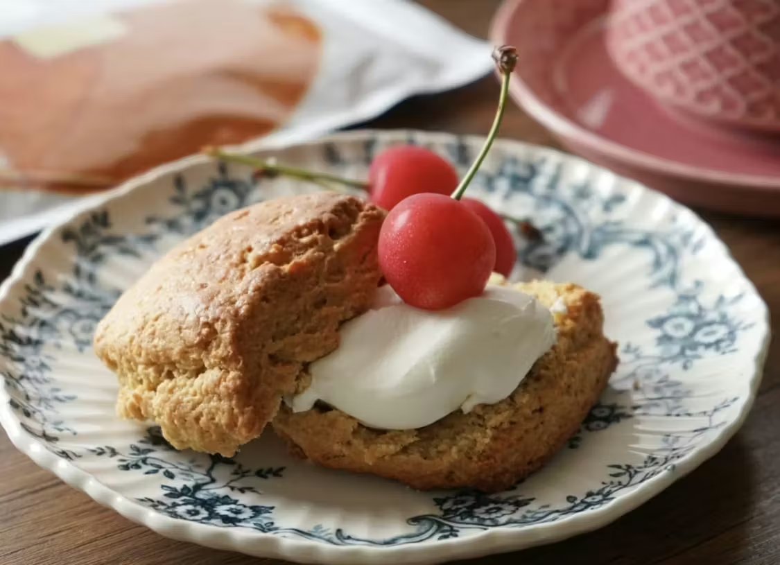 [公式] ベースフード tweet media