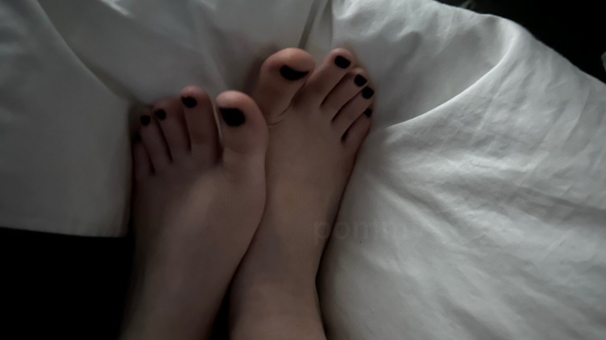 PommyLewds 🔞🤍 tweet media