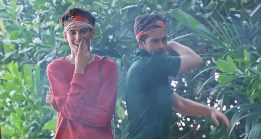 Kaz || #1 Savannah Louie Fan tweet media