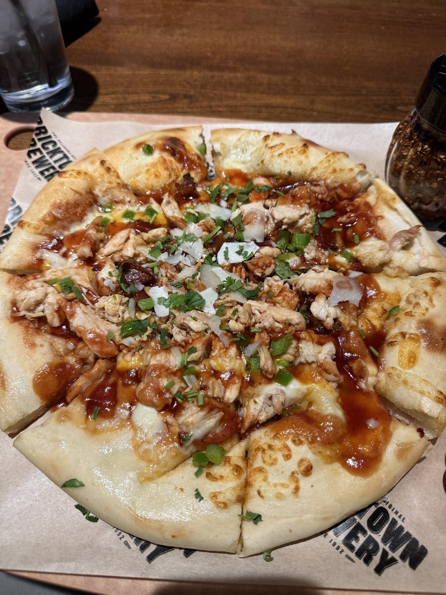 Ana Bellinghausen tweet media