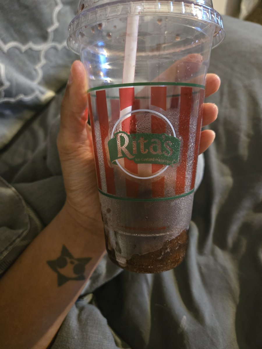 FinalbossbbyCFO's tweet photo. I love #Ritas
Its the best stuff
🇮🇹🇮🇹🇮🇹 https://t.co/KLPIcYSFVO