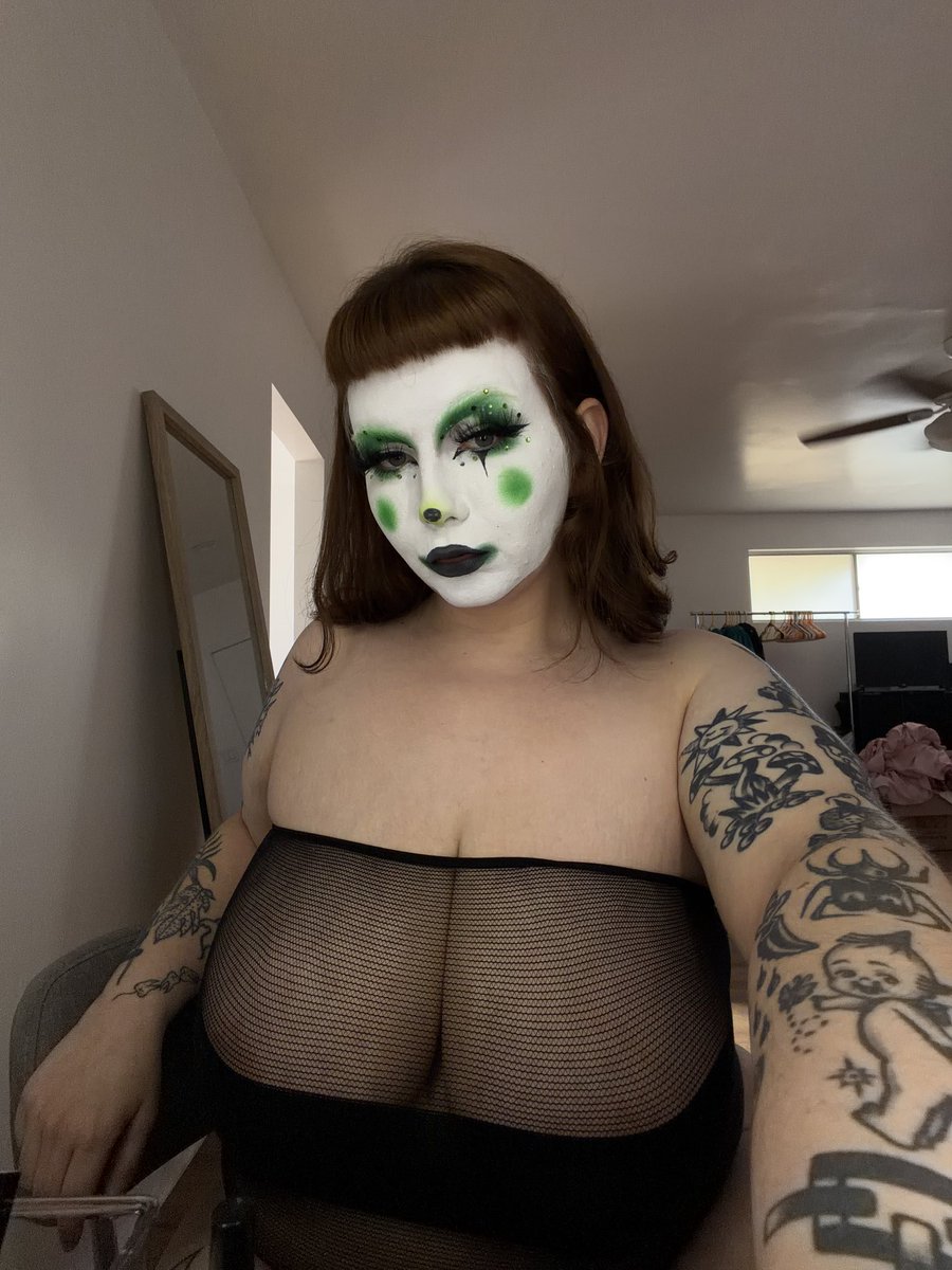 chandler tweet media