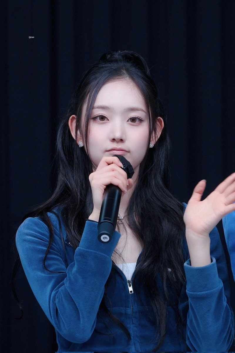 솔랑해ᡣ𐭩 tweet media