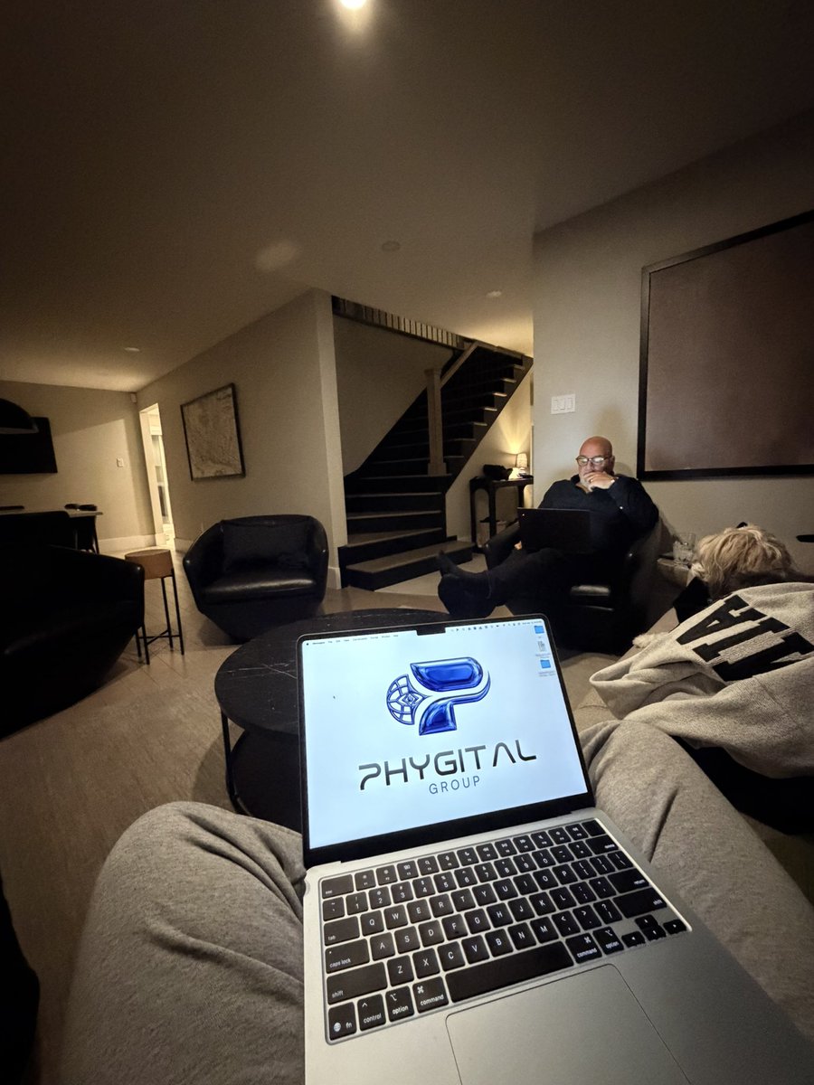 Jamesraymondhattem tweet media