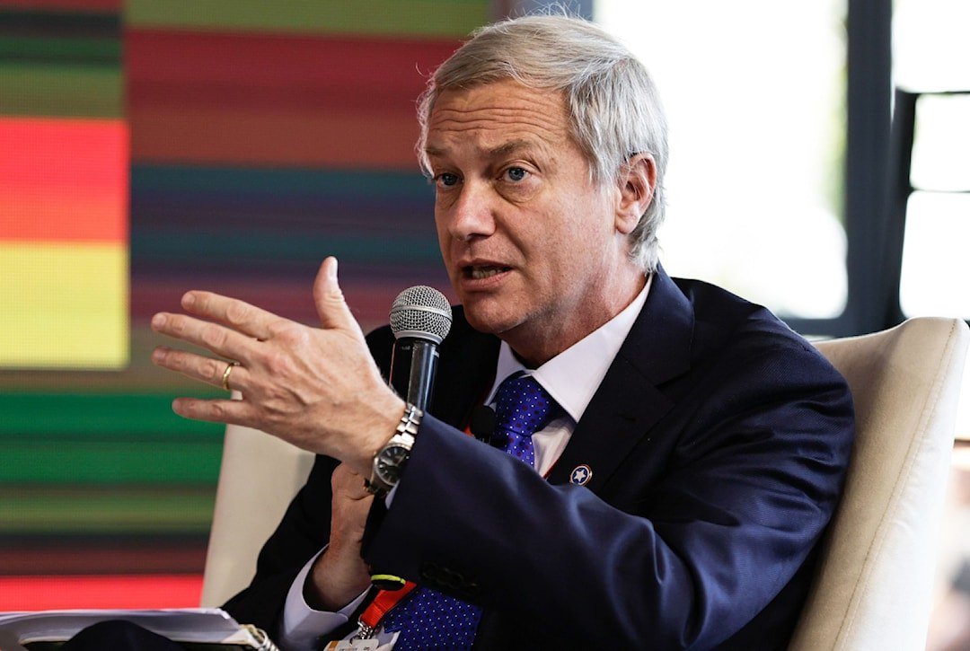 🇨🇱Kast pausa 40 decretos de protección ambiental en su primera semana

🌳 La decisión desata una tormenta política y enciende las alarmas entre organizaciones ecologistas y científicos, que ven un grave retroceso en la protección de la biodiversidad chilena.

✔️ Más detalles: