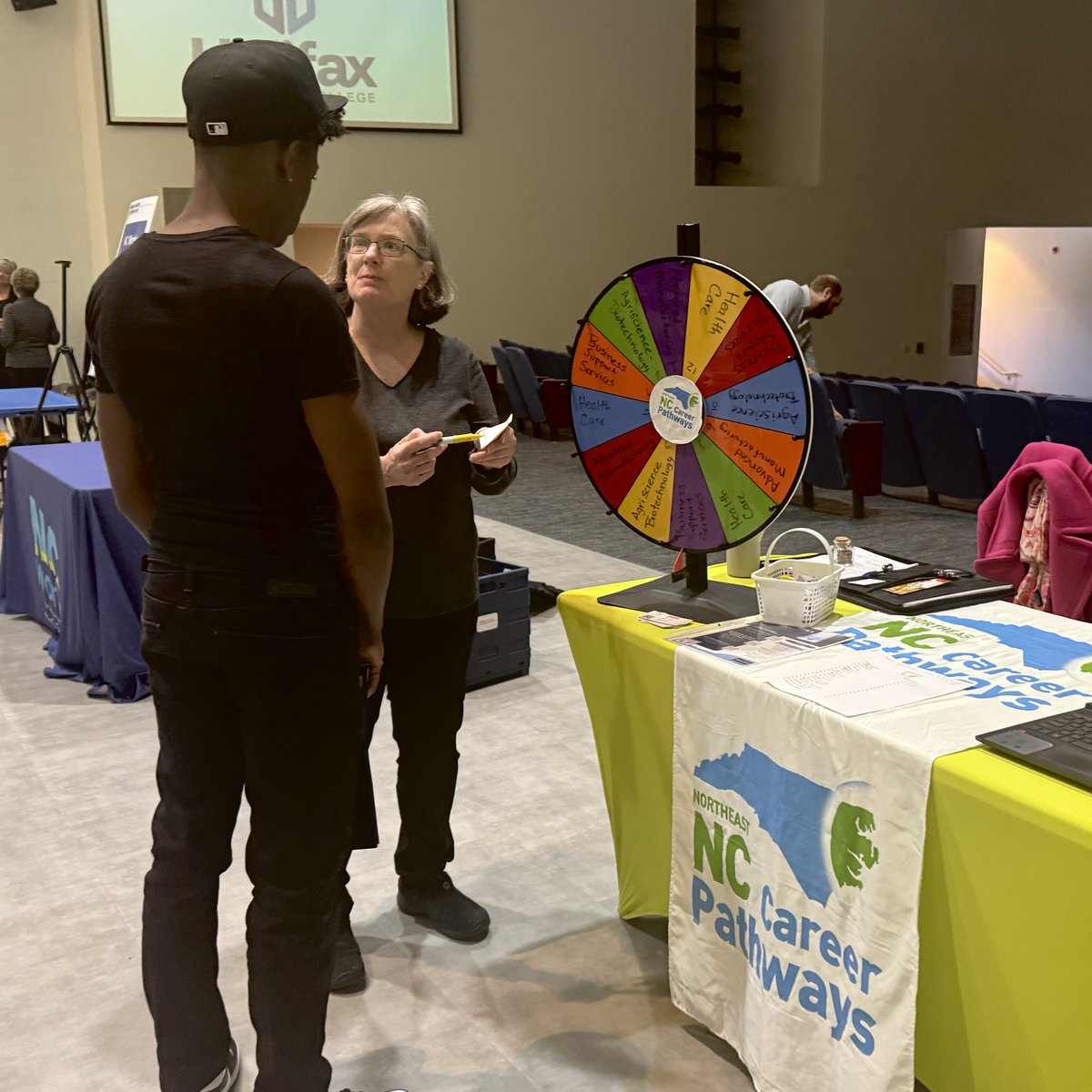 Congressman Don Davis tweet media