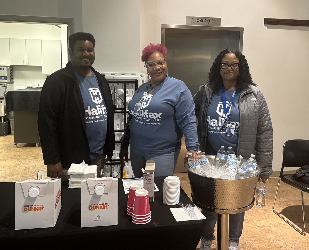 Congressman Don Davis tweet media