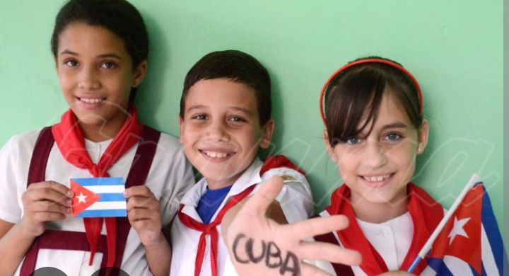 Somos #Revolución , la esperanza del mundo.