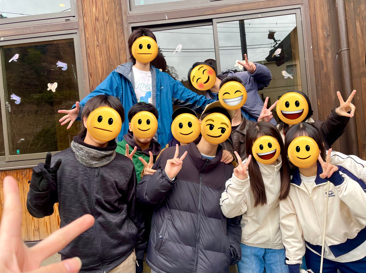 BunjiBio55th's tweet photo. 数日前に常連部員11人で卒業旅行をしてきました🎓💐🌸
3年間本当にありがとう！
お前たち、最高だぜ❣️🙌 https://t.co/MRZ2YyQlFJ