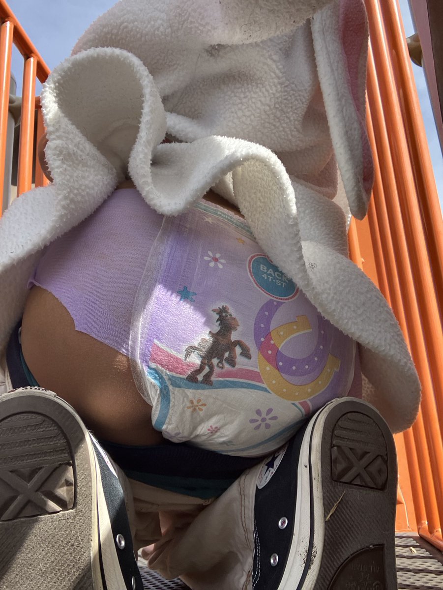 𝓪𝓶𝓪𝓻𝓲 𝓫𝓾𝓷𝓷𝔂 tweet media