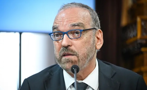 ¿Alguien sabe que es de la vida de este panqueque?