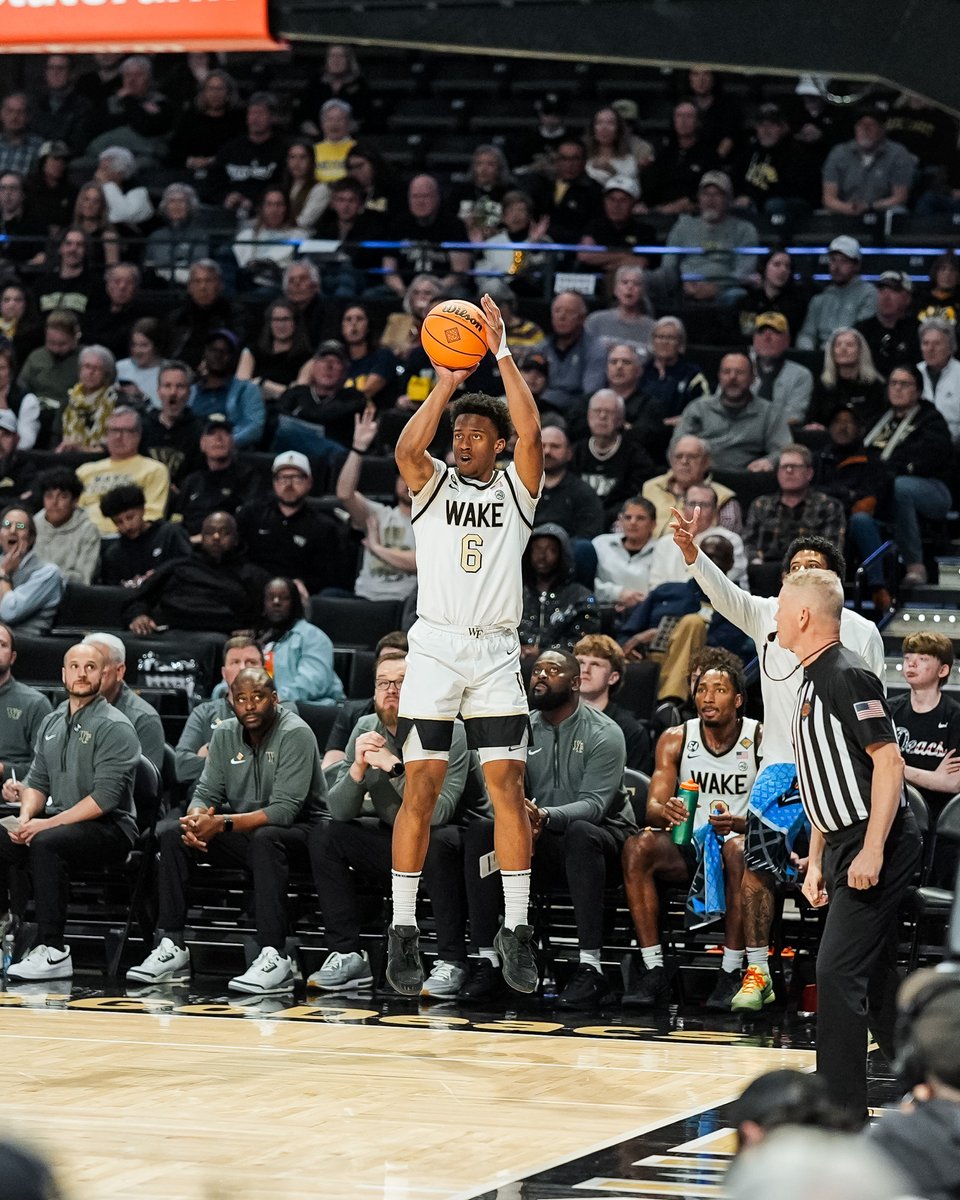 Wake Forest Men's Basketball tweet media