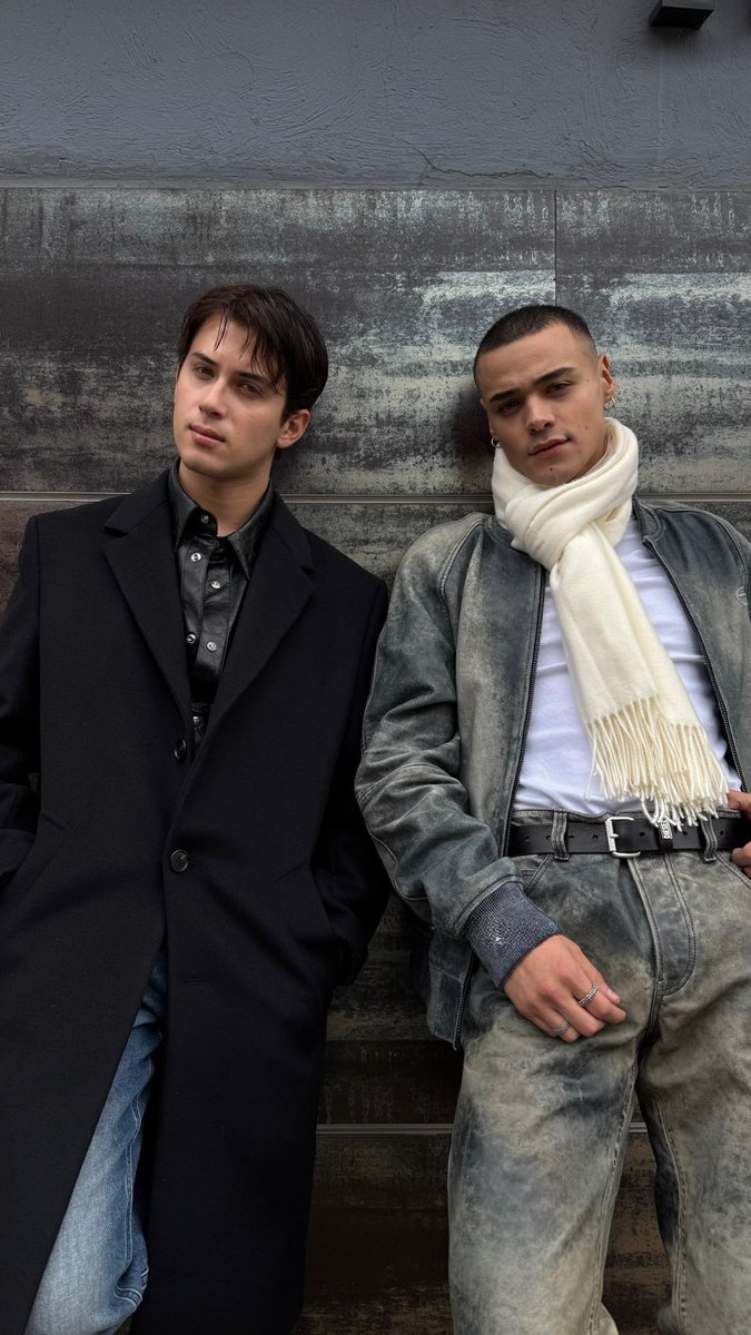 ʟᴇᴏ ☆ tweet media