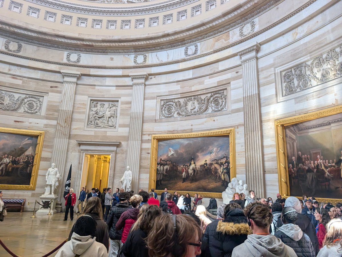 Sun Valley Middle School tweet media