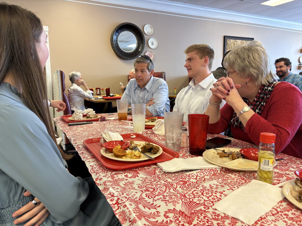 Brian Montgomery tweet media