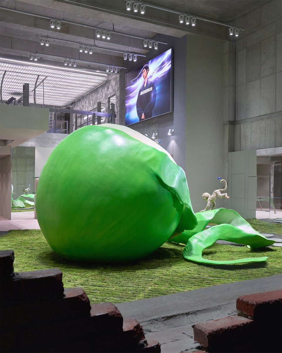 _adererror's tweet image. 아더에러 신사 스페이스의 새로운 팝업 존에서 26SS 컬렉션과 함께 새로운 공간을 경험해보세요.

아더에러 신사 스페이스 
📍서울특별시 강남구 도산대로 11길 31

#ADERERROR #아더에러