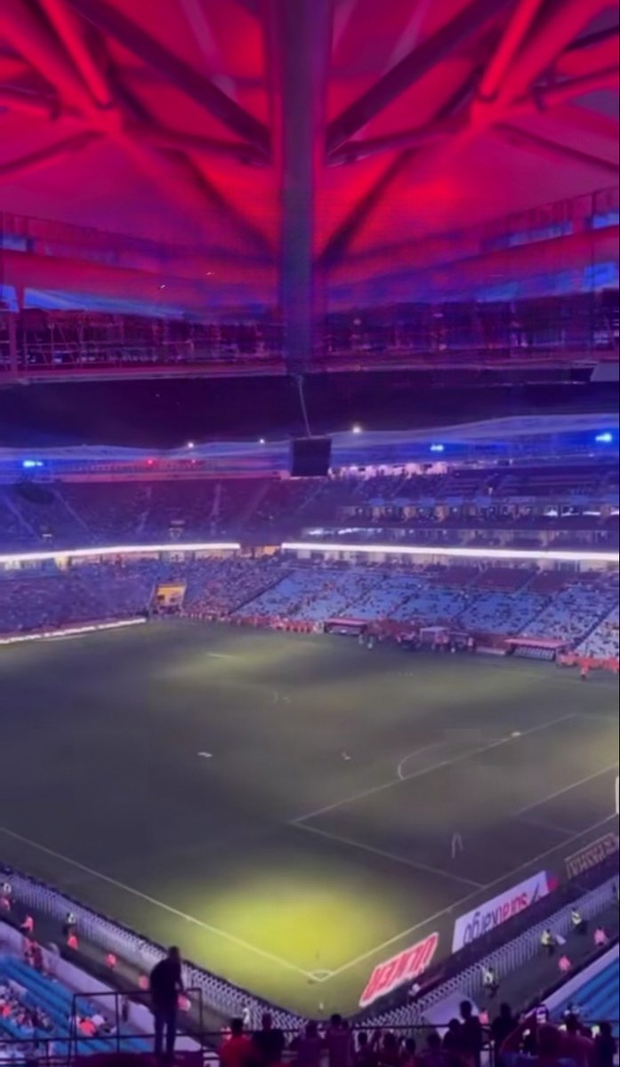 Aslıhan🕊 tweet media