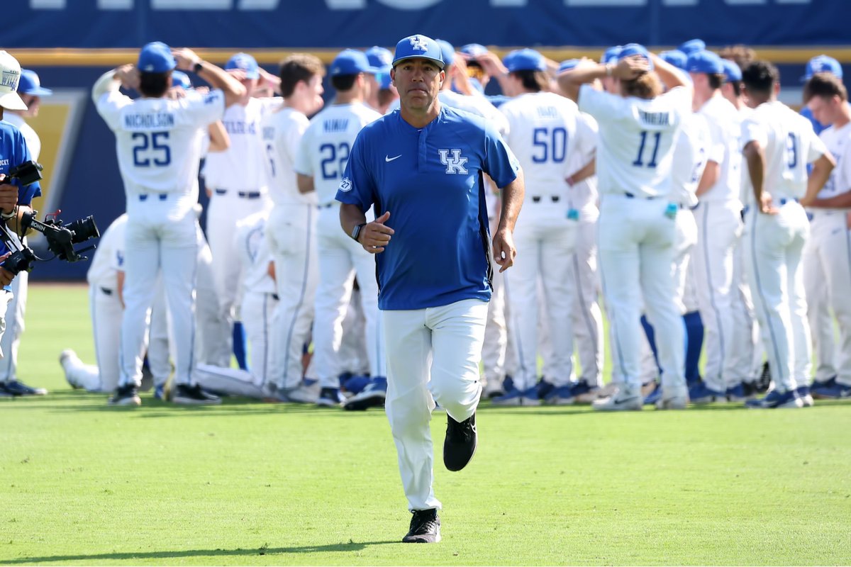 Baseball America tweet media