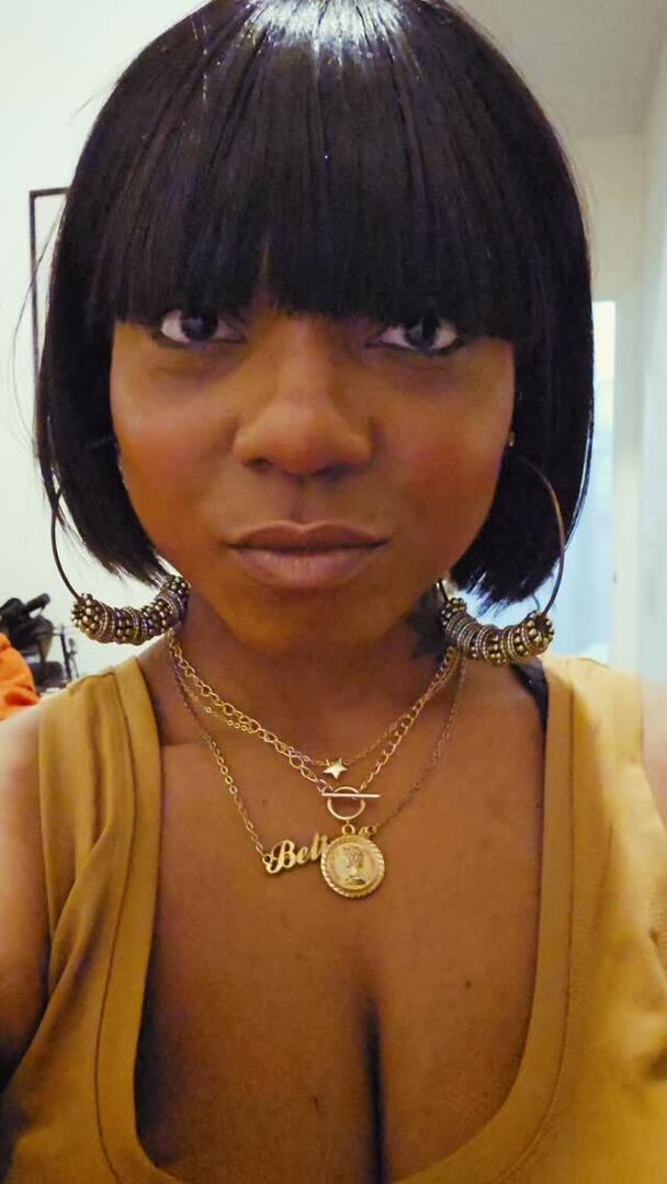 I'esha GaptoothDiva tweet media