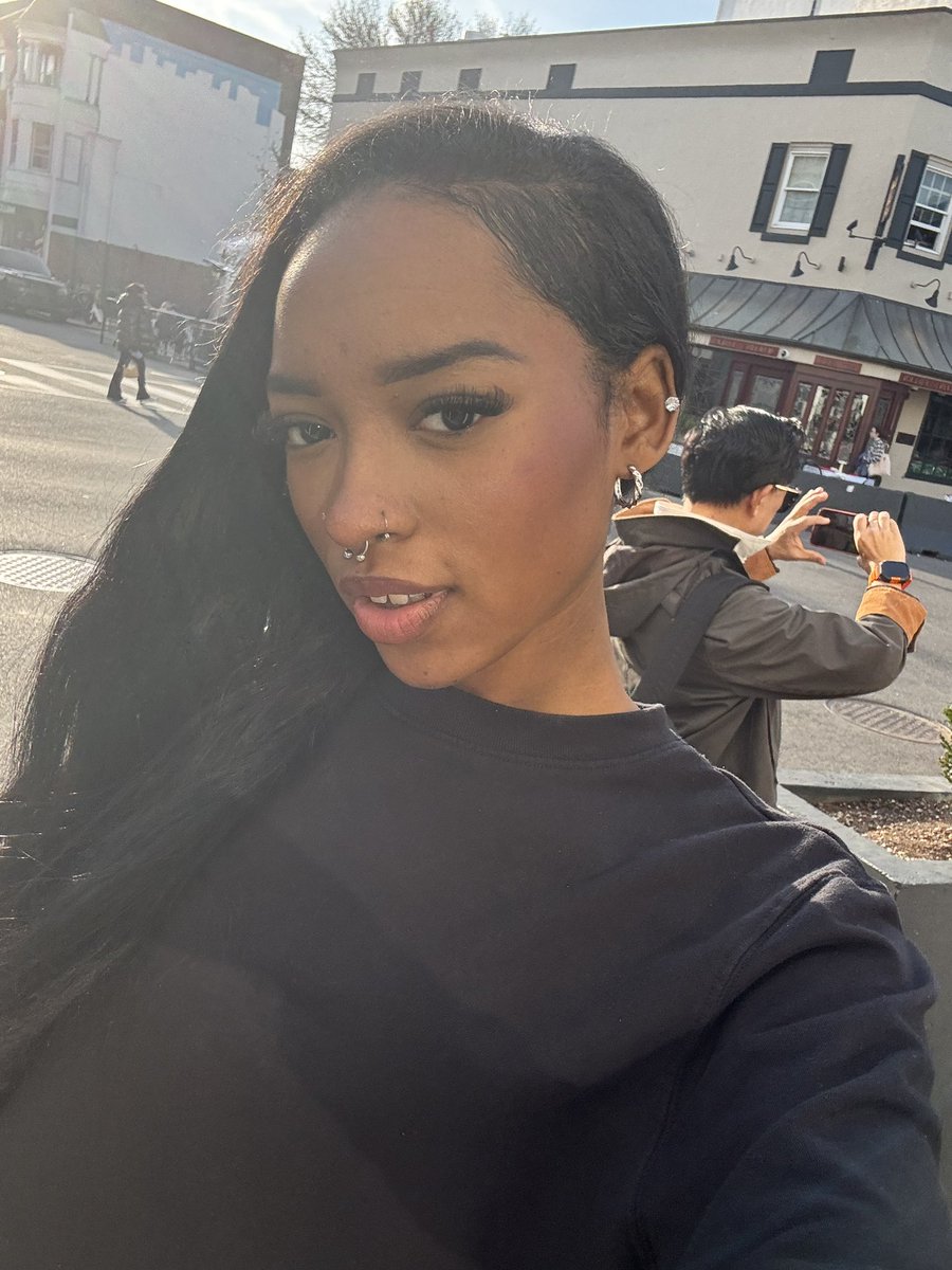 🅿️yt tweet media