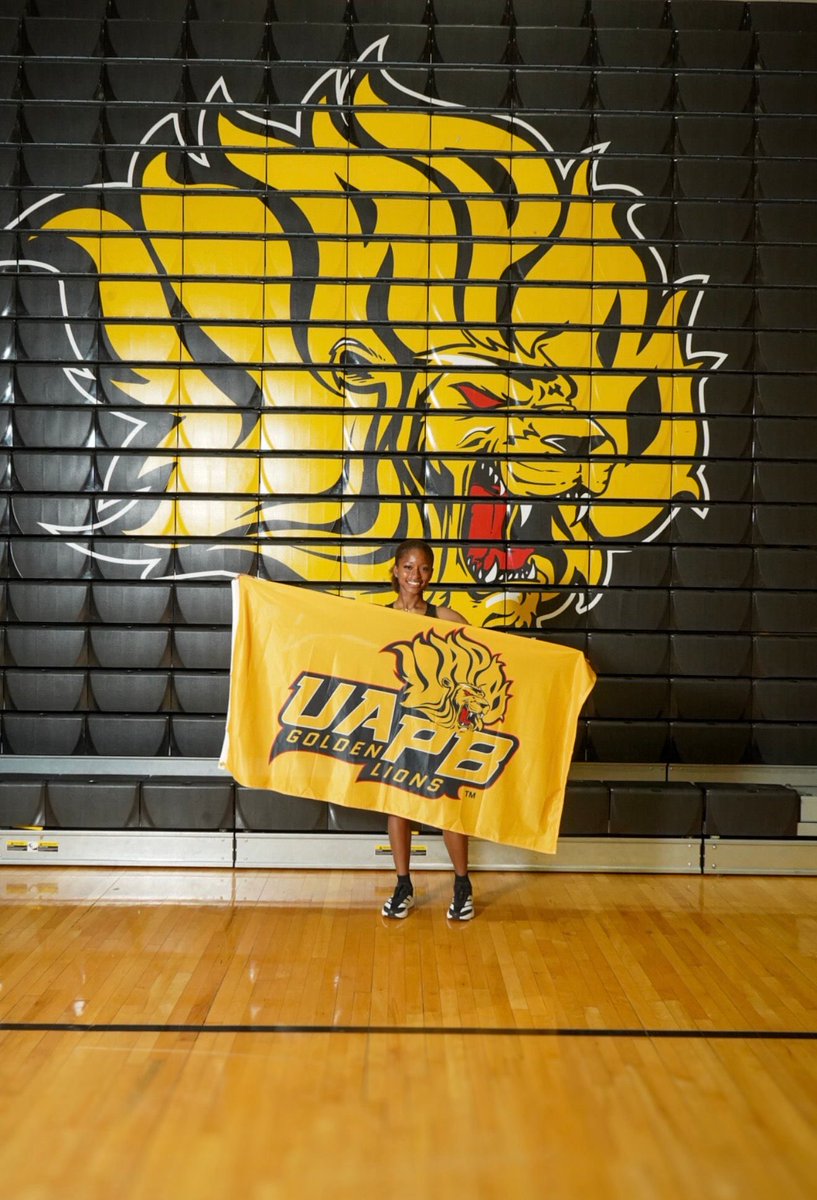 Brooke Middleton tweet media