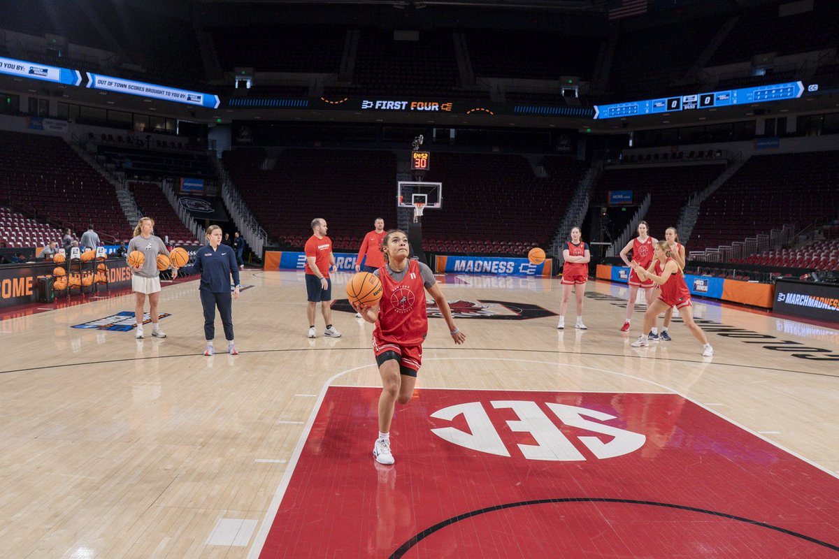 Samford Women's Basketball tweet media