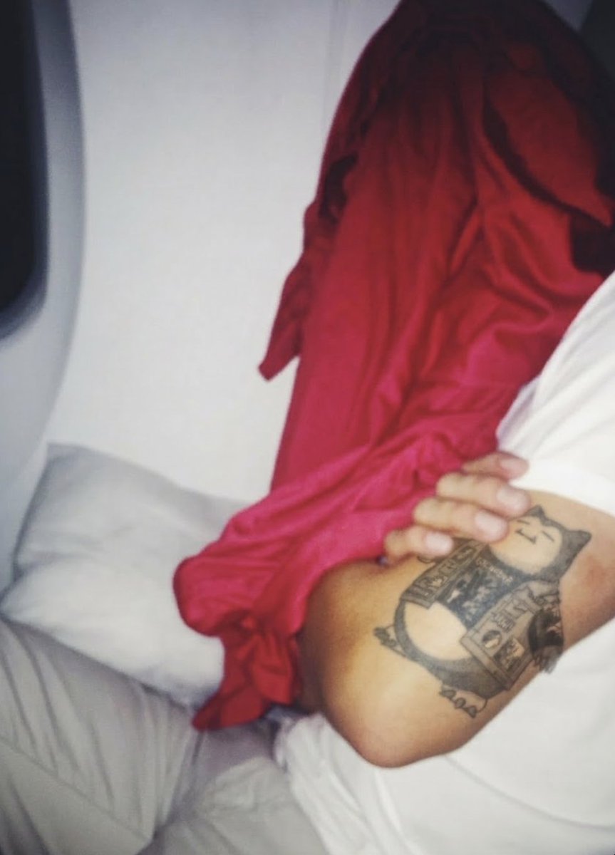 checkfocus (f/art) tweet media