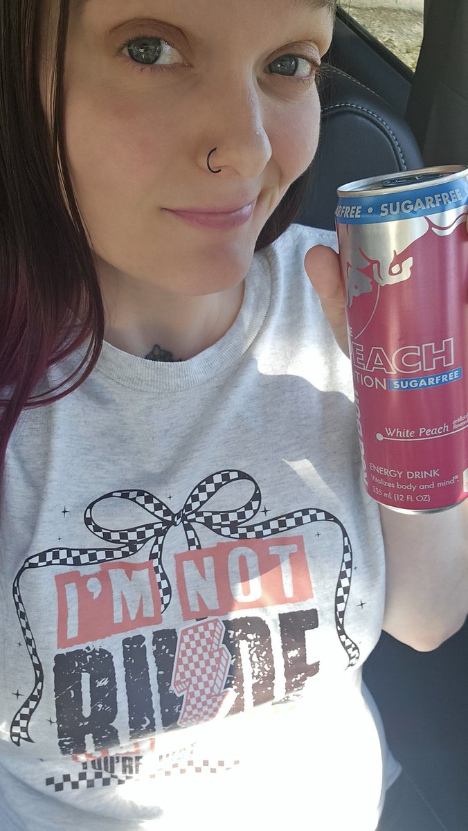 PintSizedMomma tweet media