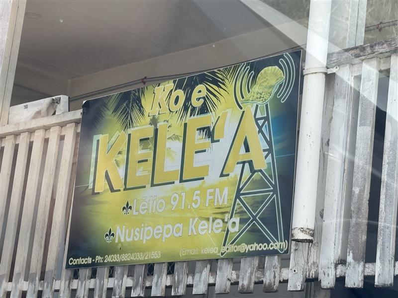 UK in Tonga tweet media