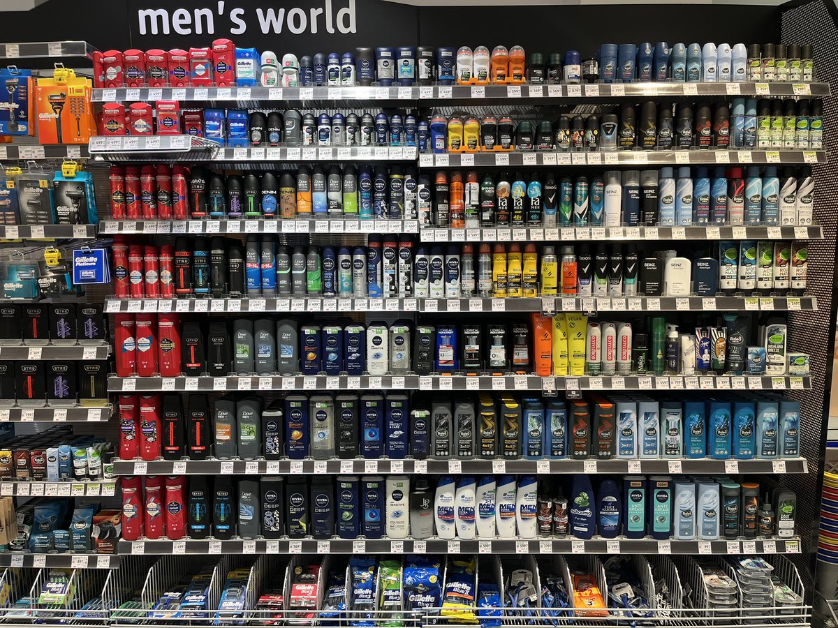 ReciklerkoCans's tweet image. I need an hour to choose, but maybe I’ll just grab the first in sight. ✨

istockphoto.com/portfolio/Pand…

#VisualMerchandising
#Planogram #deodorant 
#RetailDesign #istockphoto 
#Shelfie #gettyimages
#Retail #mockup 
#Store #supermarket 
#RetailTrends