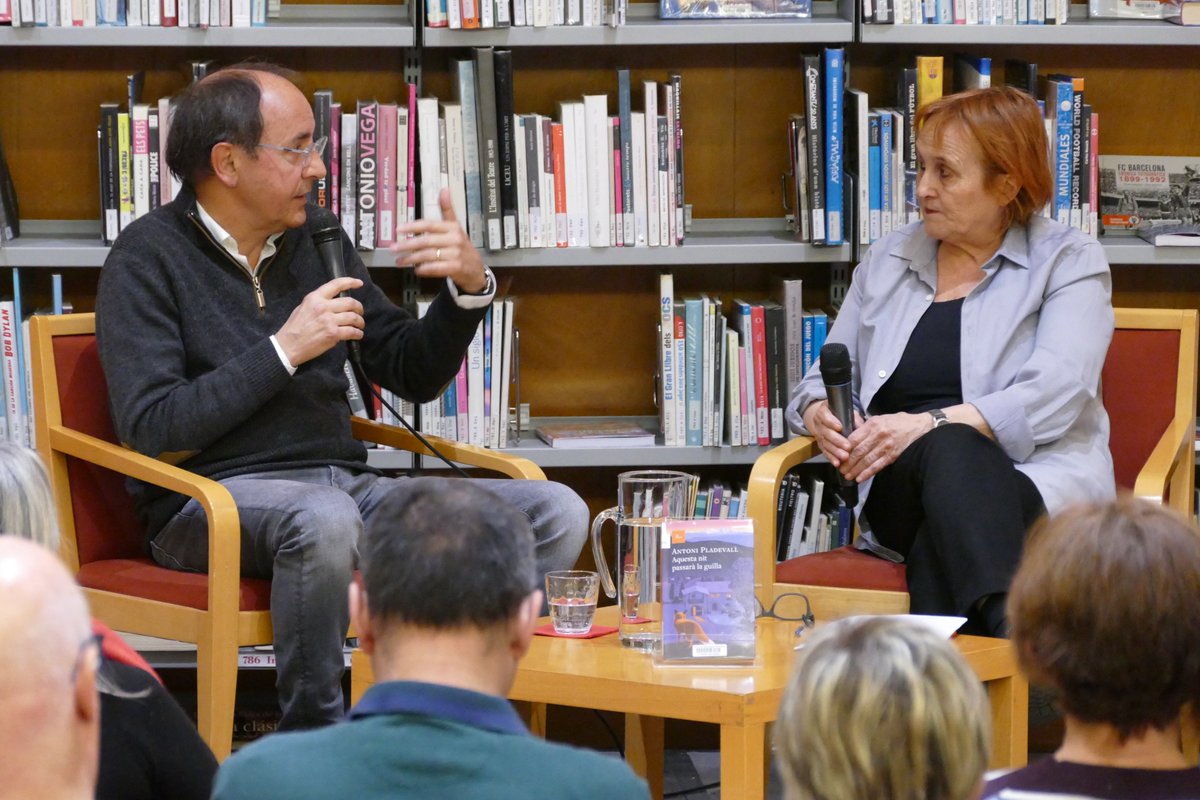 Biblioteca de Taradell tweet media