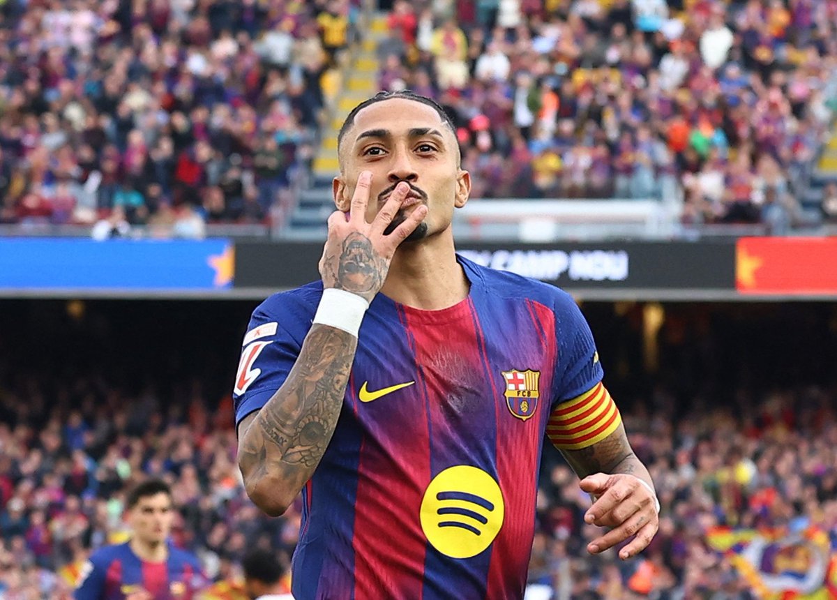 The Touchline | 𝐓 tweet media