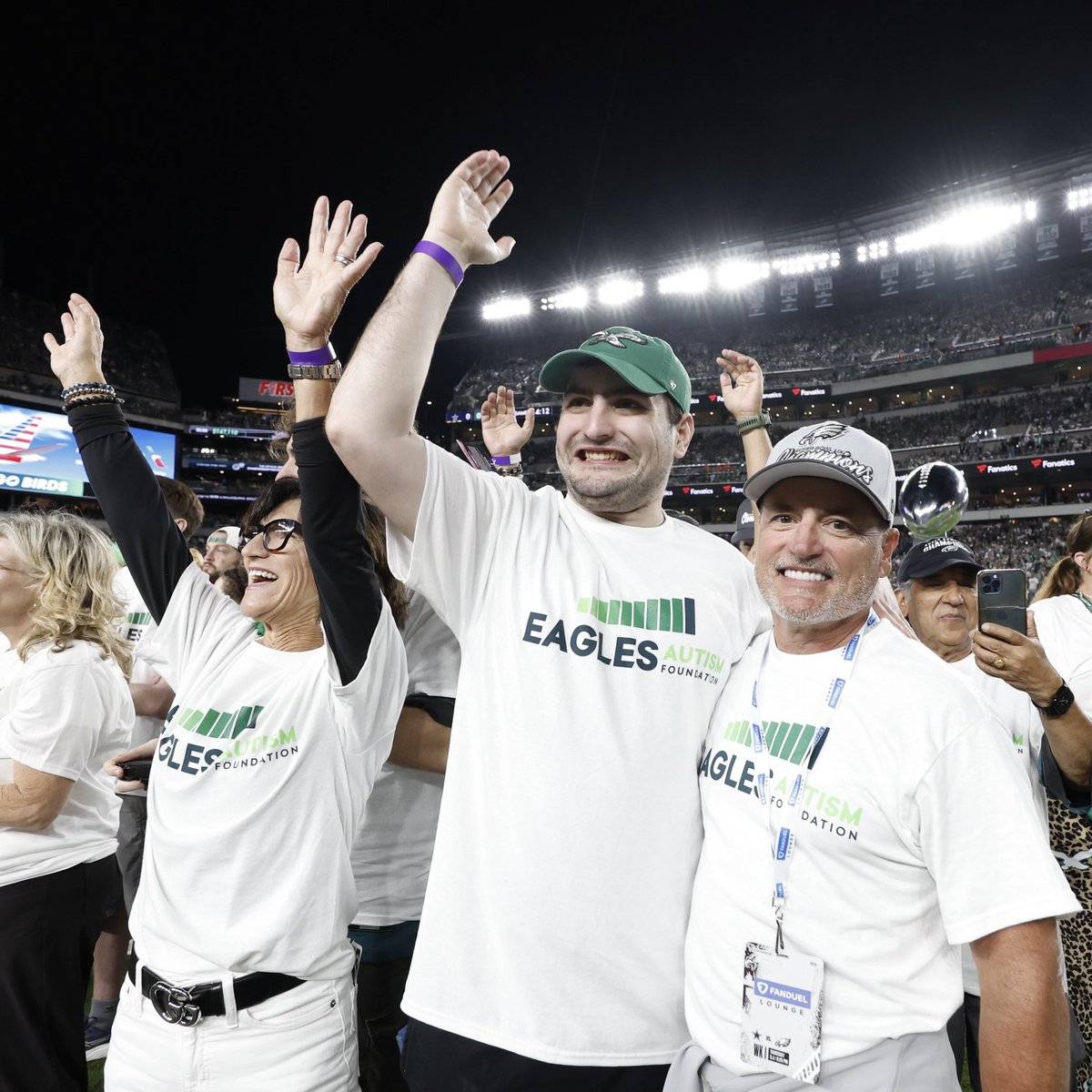 Eagles Autism Foundation tweet media