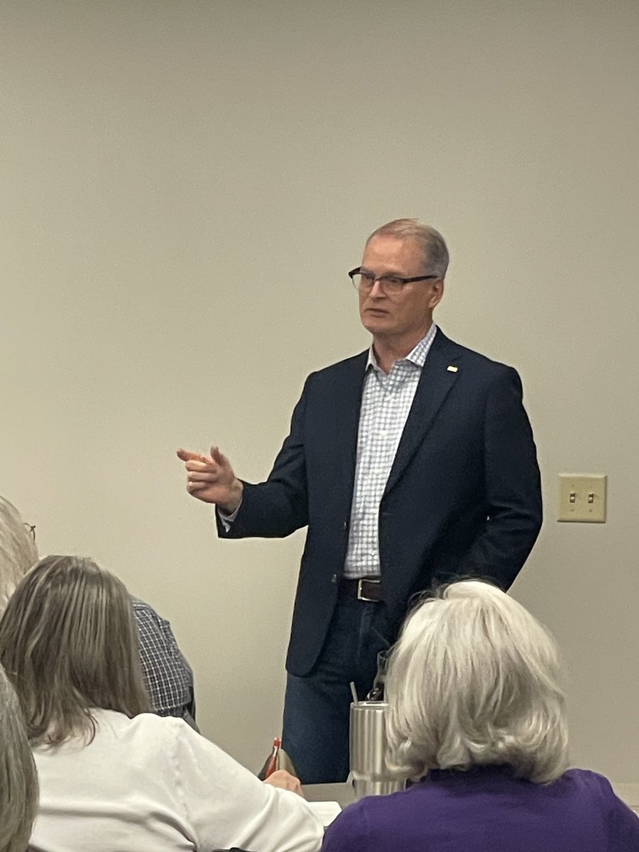 Adam Hamilton tweet media