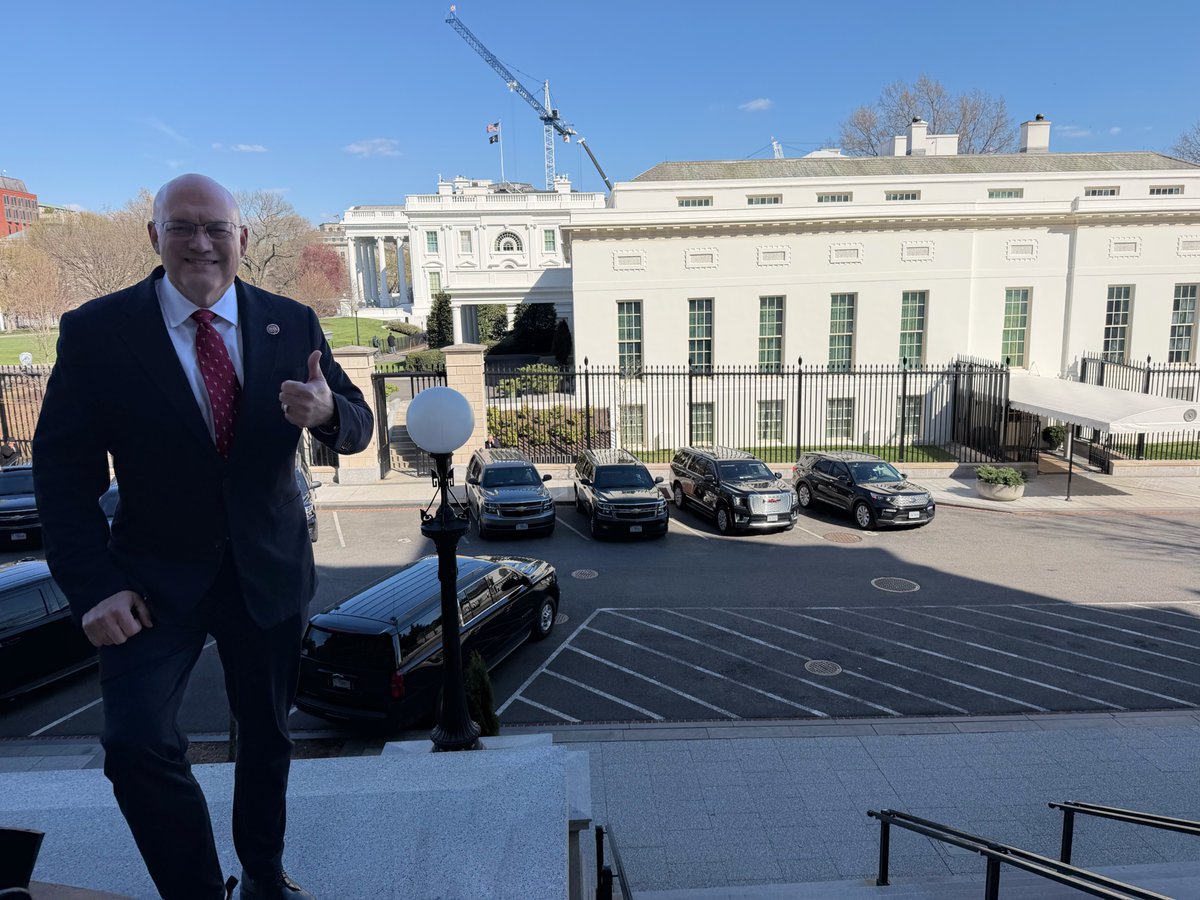 Mark Smith tweet media