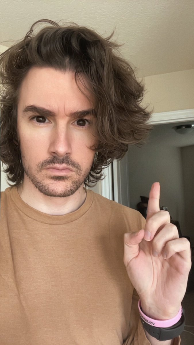 Kelly 🫰🏻🎩 tweet media